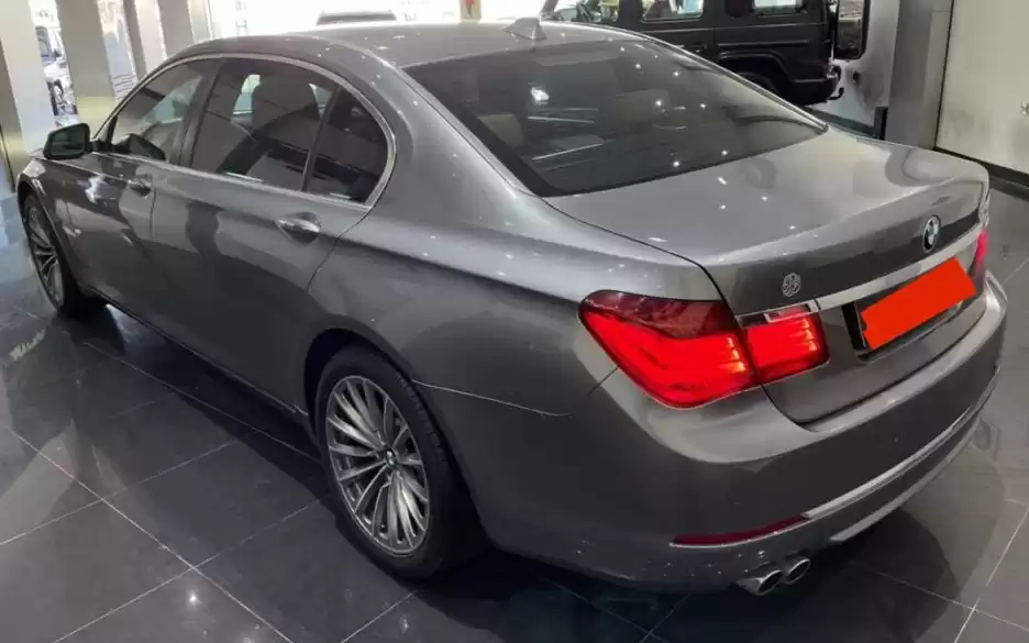 استفاده شده BMW Unspecified برای اجاره که در دمشق #20203 - 1  image 